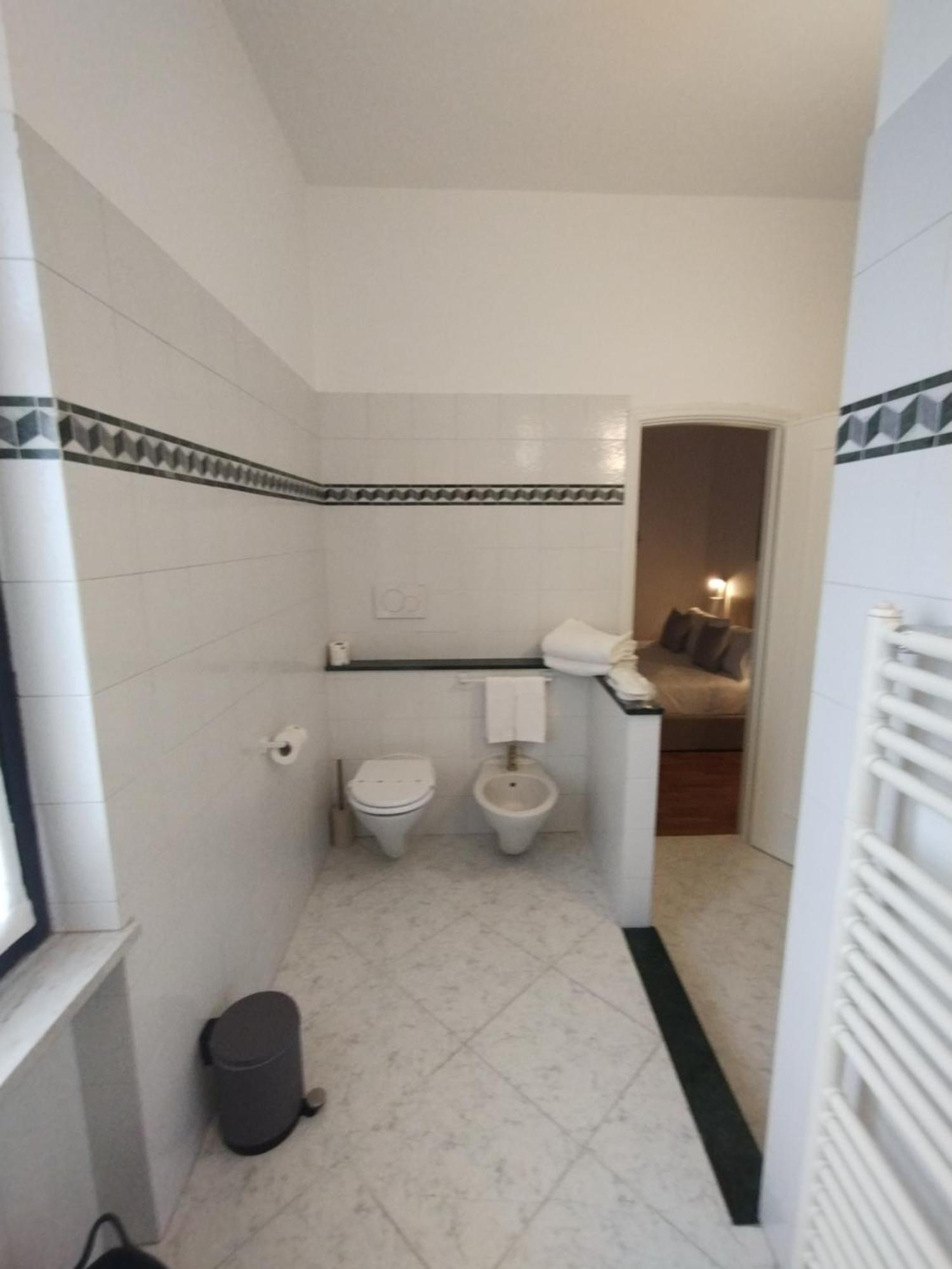 Palazzo Cusani Charming Rooms Vercelli Luaran gambar